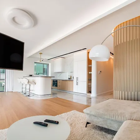 Appartement Flatbook - Center Yacht Park Marina View Ii *