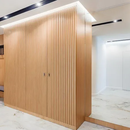 Flatbook - Center Yacht Premium Park Marina View Ii * גדינייה