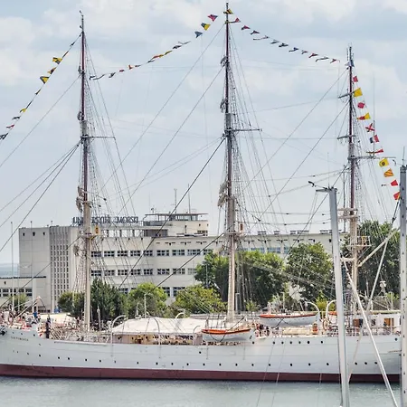 Appartement Flatbook - Center Yacht Park Marina View Ii