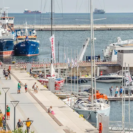 Flatbook - Center Yacht Premium Park Marina View Ii דירה גדינייה