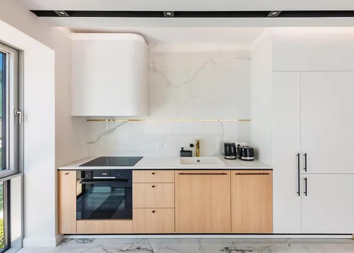 Flatbook - Center Yacht Park Marina View Ii Apartment